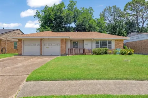 1403 Marlock Lane Pasadena TX 77502