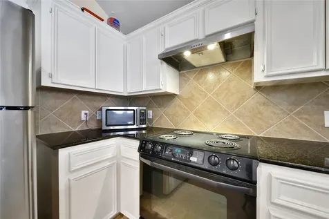 4408 Eigel Street Houston TX 77007
