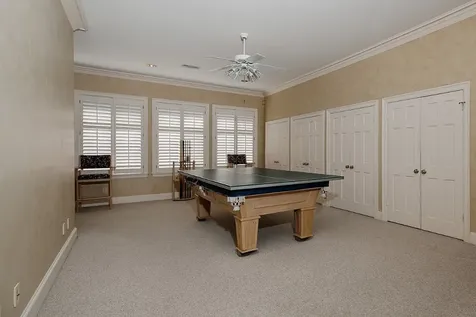 2 Wexford Court Houston TX 77024