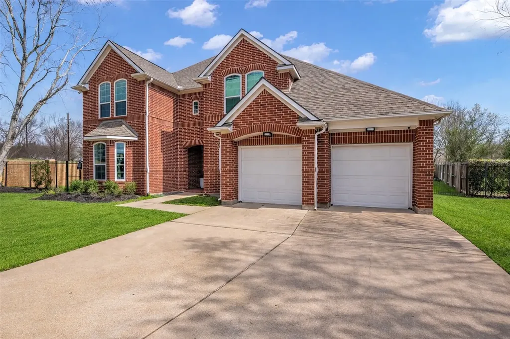 5003 Queensbury Court Sugar Land TX 77479
