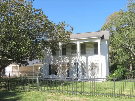 702 Erin Street El Campo TX 77437