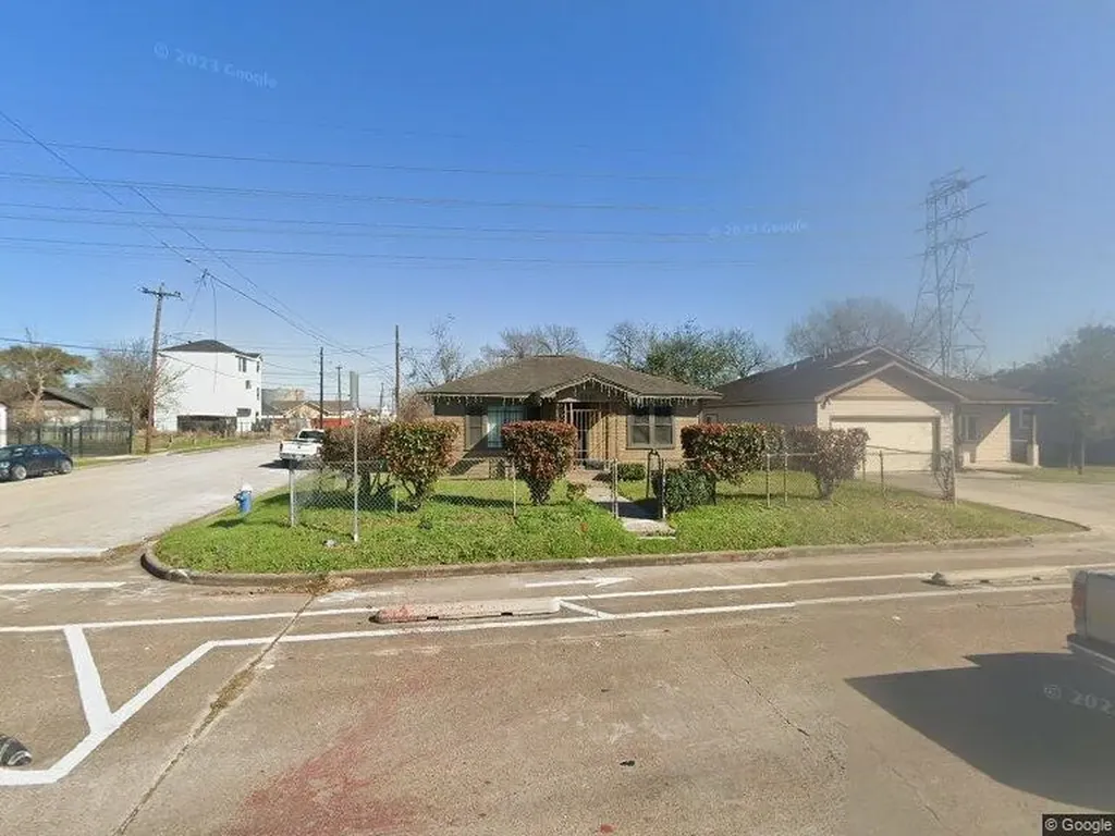 3818 Hardy Street Houston TX 77009