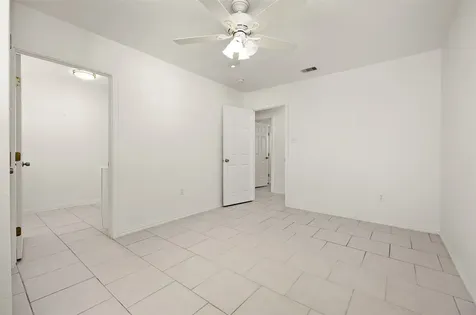 2206 Wimcrest Street Galveston TX 77551
