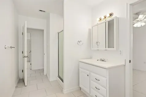 2206 Wimcrest Street Galveston TX 77551