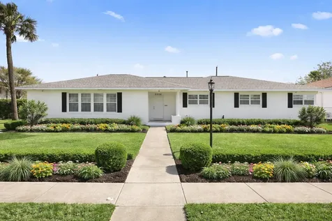 2206 Wimcrest Street Galveston TX 77551