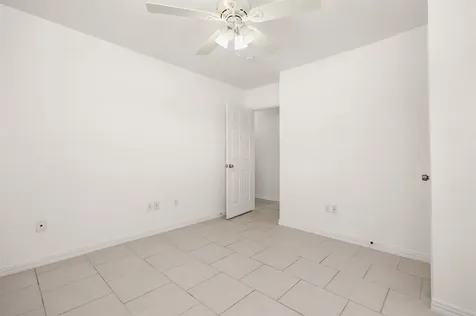 2206 Wimcrest Street Galveston TX 77551