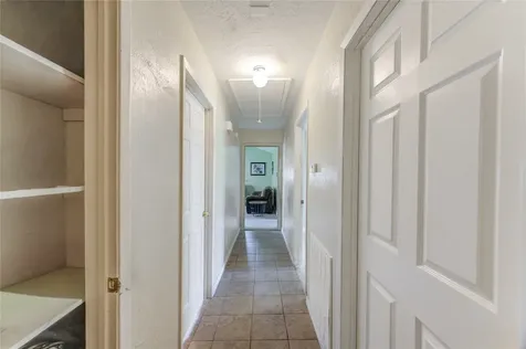 8610 Bluebonnet Street Highlands TX 77562