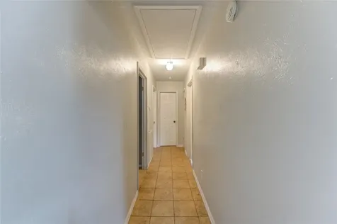 8610 Bluebonnet Street Highlands TX 77562