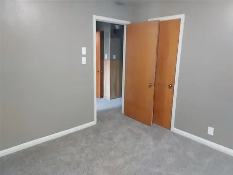 1008 Meadowlane Street Angleton TX 77515
