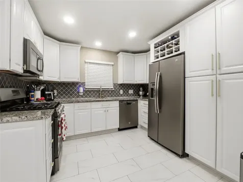 7458 Bahia Lane Houston TX 77489