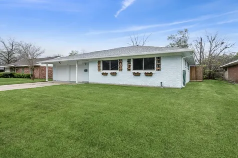 901 Luella Avenue Deer Park TX 77536