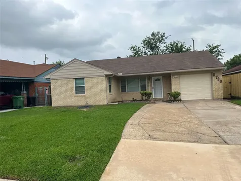 8730 Cowart Street Houston TX 77029