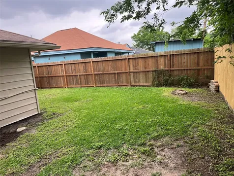 8730 Cowart Street Houston TX 77029