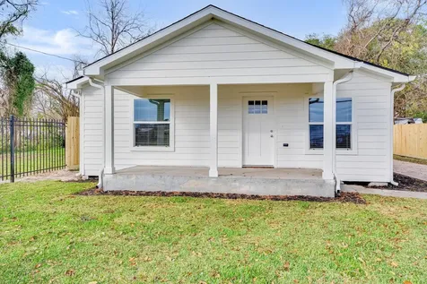 6123 Tuskegee Street Houston TX 77091