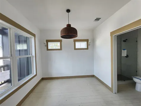 1220 32nd Street Galveston TX 77550