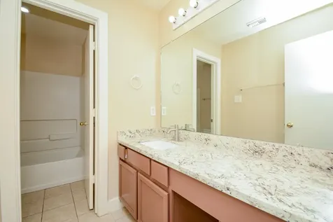 5830 Silver Oak Missouri City TX 77459