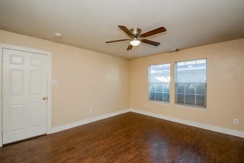 5830 Silver Oak Missouri City TX 77459