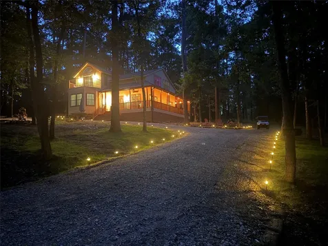 40 Dartmoor Court Coldspring TX 77331