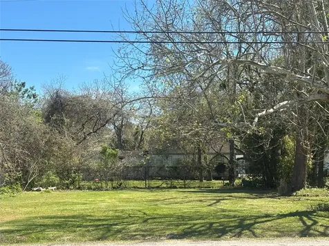 908 Chestnut Street La Marque TX 77568