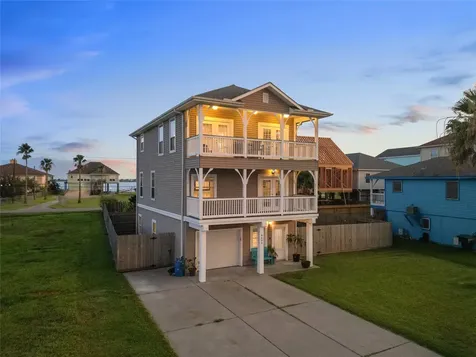 9605 Teichman Road Galveston TX 77554