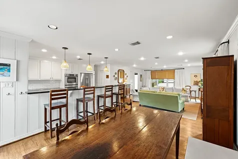 4014 Norfolk Street Houston TX 77027