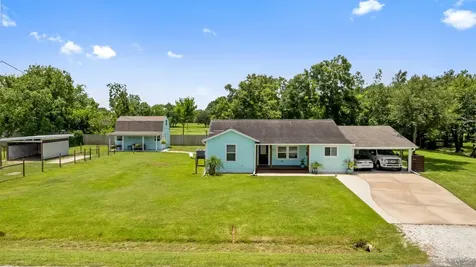 5709 David Street Dickinson TX 77539