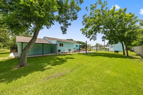 5709 David Street Dickinson TX 77539