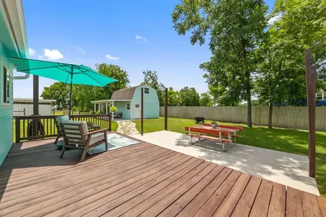 5709 David Street Dickinson TX 77539