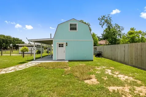 5709 David Street Dickinson TX 77539