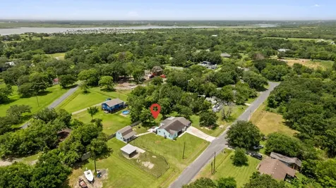 5709 David Street Dickinson TX 77539