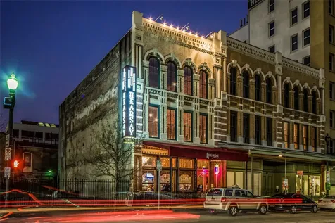 914 Main Street 1008 Houston TX 77002