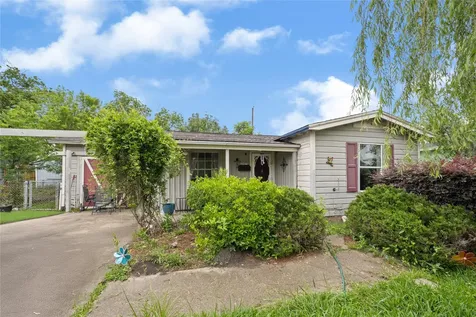 2107 Norman Street Pasadena TX 77506