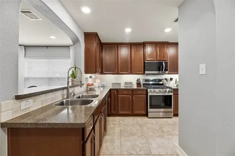 30051 Walden Farms Lane Brookshire TX 77423
