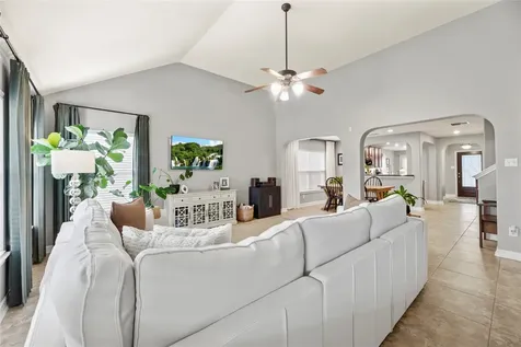 30051 Walden Farms Lane Brookshire TX 77423