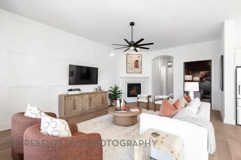 12115 Lake View Boulevard Mont Belvieu TX 77523