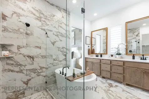 12115 Lake View Boulevard Mont Belvieu TX 77523
