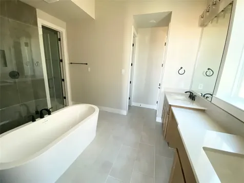 12115 Lake View Boulevard Mont Belvieu TX 77523