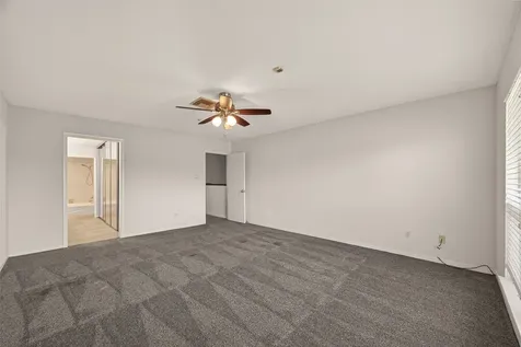 7655 S Braeswood Boulevard 47 Houston TX 77071