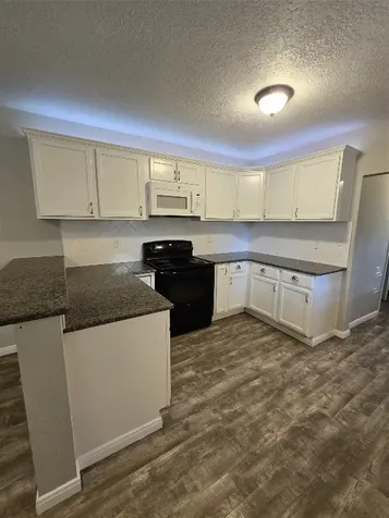 511 S Roosevelt Avenue Cleveland TX 77327
