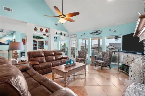 45 Dolphin Street Bayou Vista TX 77563