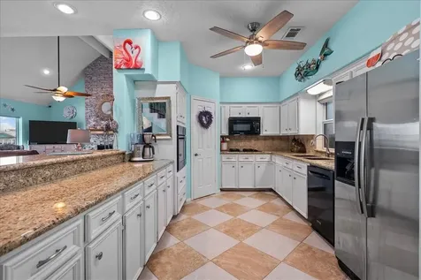 45 Dolphin Street Bayou Vista TX 77563