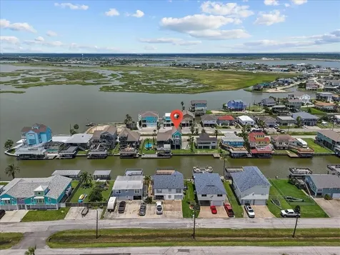 45 Dolphin Street Bayou Vista TX 77563