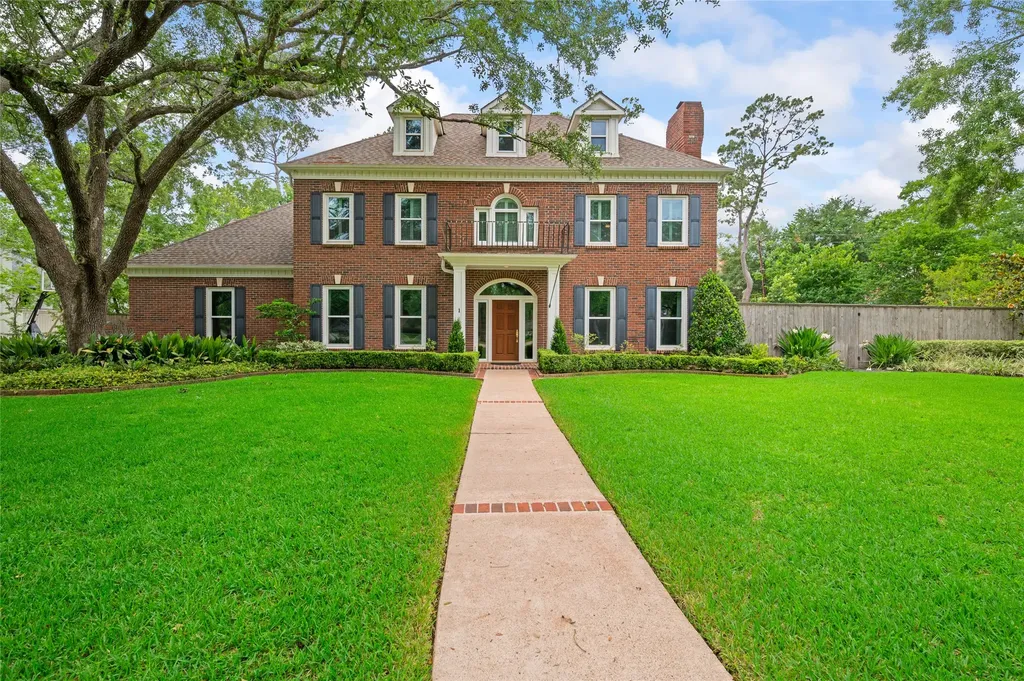 1 Ourlane Court Houston TX 77024