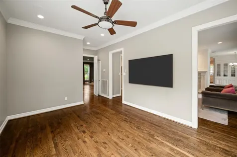 1 Ourlane Court Houston TX 77024