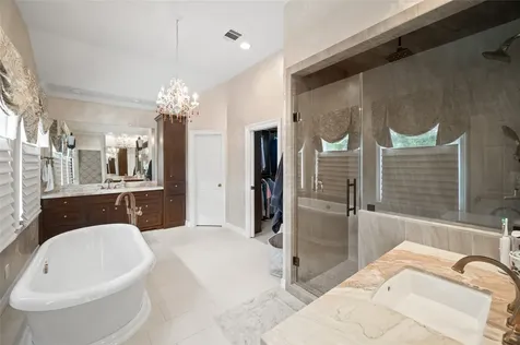 1 Ourlane Court Houston TX 77024