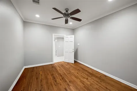1 Ourlane Court Houston TX 77024