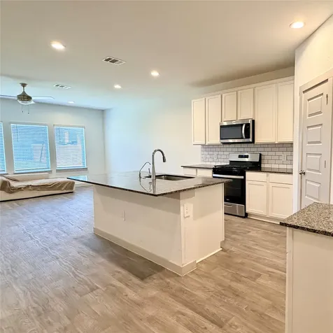 10610 Great Basin Drive Rosharon TX 77583