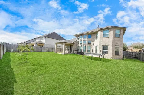 1911 Sapphire Pines Lane Richmond TX 77469