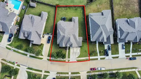 1911 Sapphire Pines Lane Richmond TX 77469