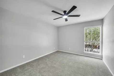 14703 Barryknoll Lane 11 Houston TX 77079